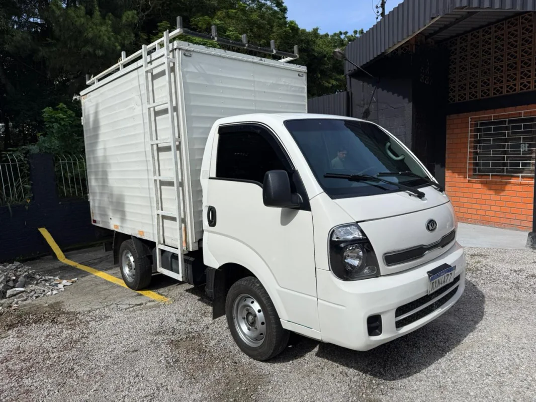 Bonto K-2500 2.5 Diesel Mec. Completa Baú 2022
