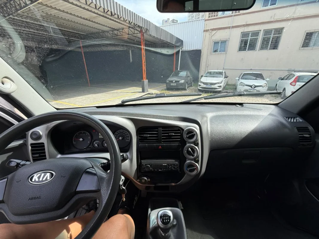 Bonto K-2500 2.5 Diesel Mec. Completa Baú 2022 - Imagem 7