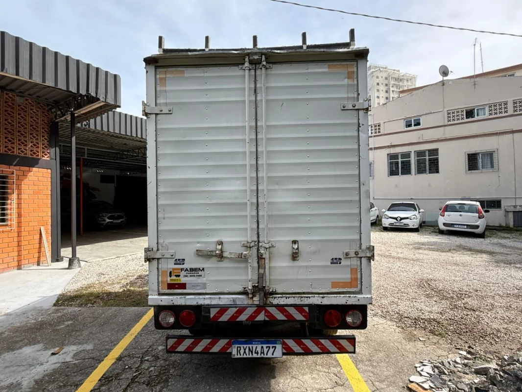 Bonto K-2500 2.5 Diesel Mec. Completa Baú 2022 - Imagem 6