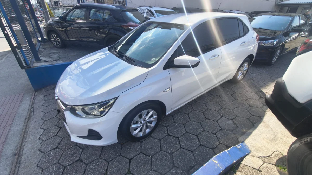 ONIX HATCH LT 1.0 12V FLEX 2022  - Imagem 4