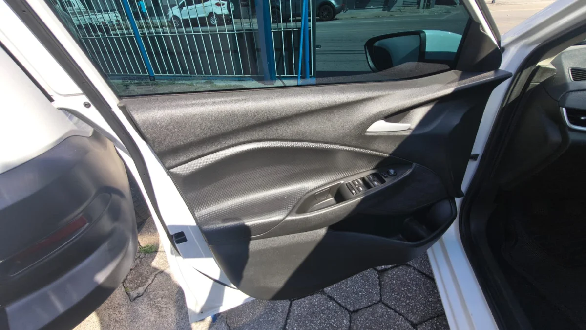 ONIX HATCH LT 1.0 12V FLEX 2022  - Imagem 12