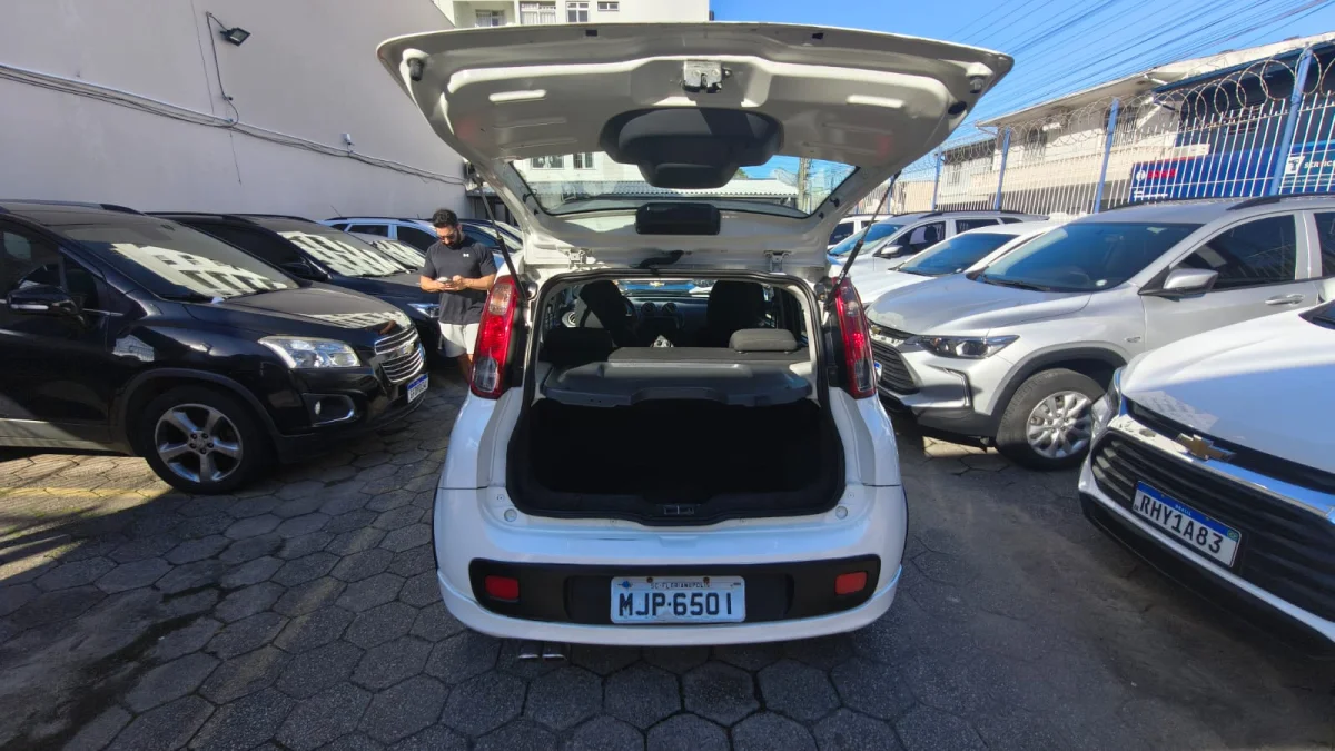 UNO SPORTING 1.4 2012 - Imagem 11