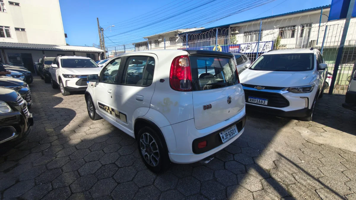 UNO SPORTING 1.4 2012 - Imagem 3