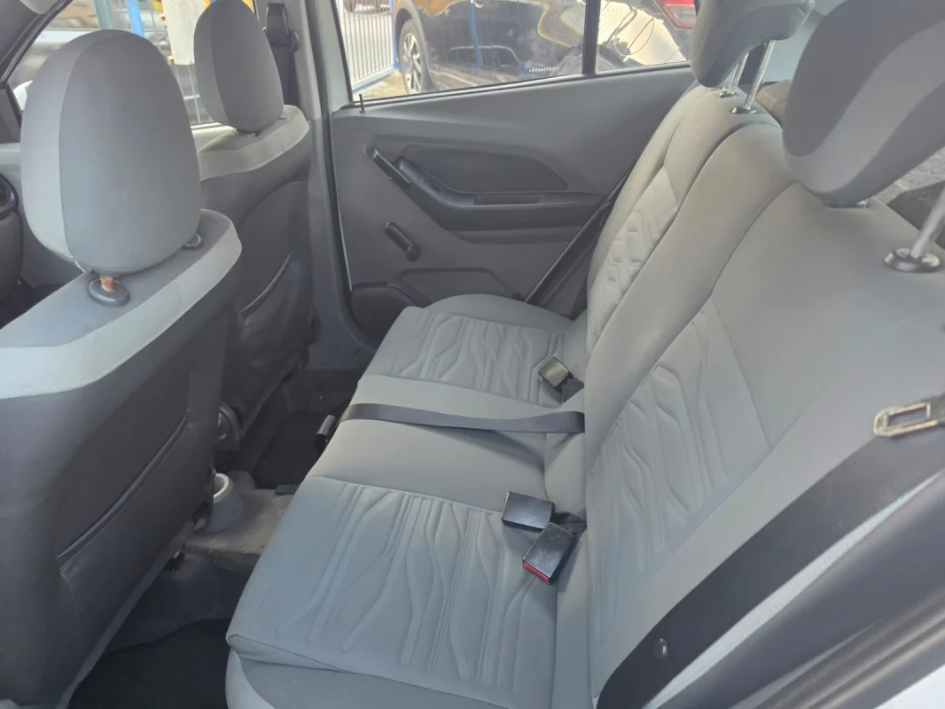 Agile LT 1.4 Mec GNV completo 2013 - Imagem 8