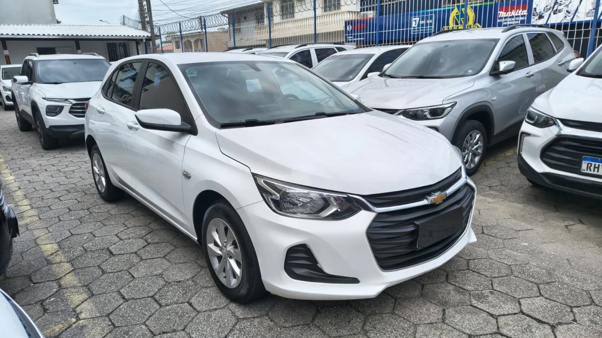 ONIX HATCH LT 1.0 12V FLEX 2022 