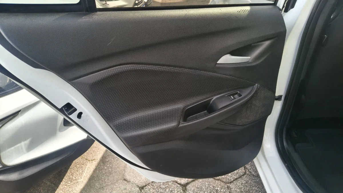 ONIX HATCH LT1 1.0 12V FLEX 2021  - Imagem 7