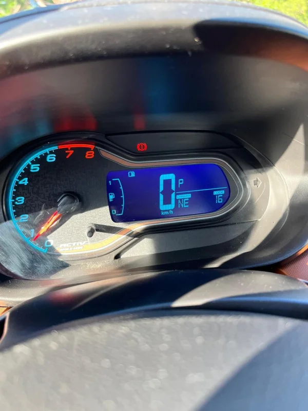 ONIX HATCH 2017 automático - Imagem 12