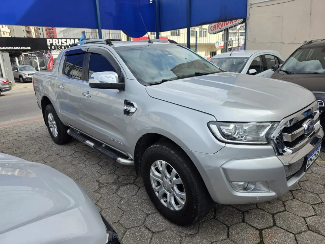 Ranger Limited 3.2 4x4 CD Diesel Aut. Completa 2017
