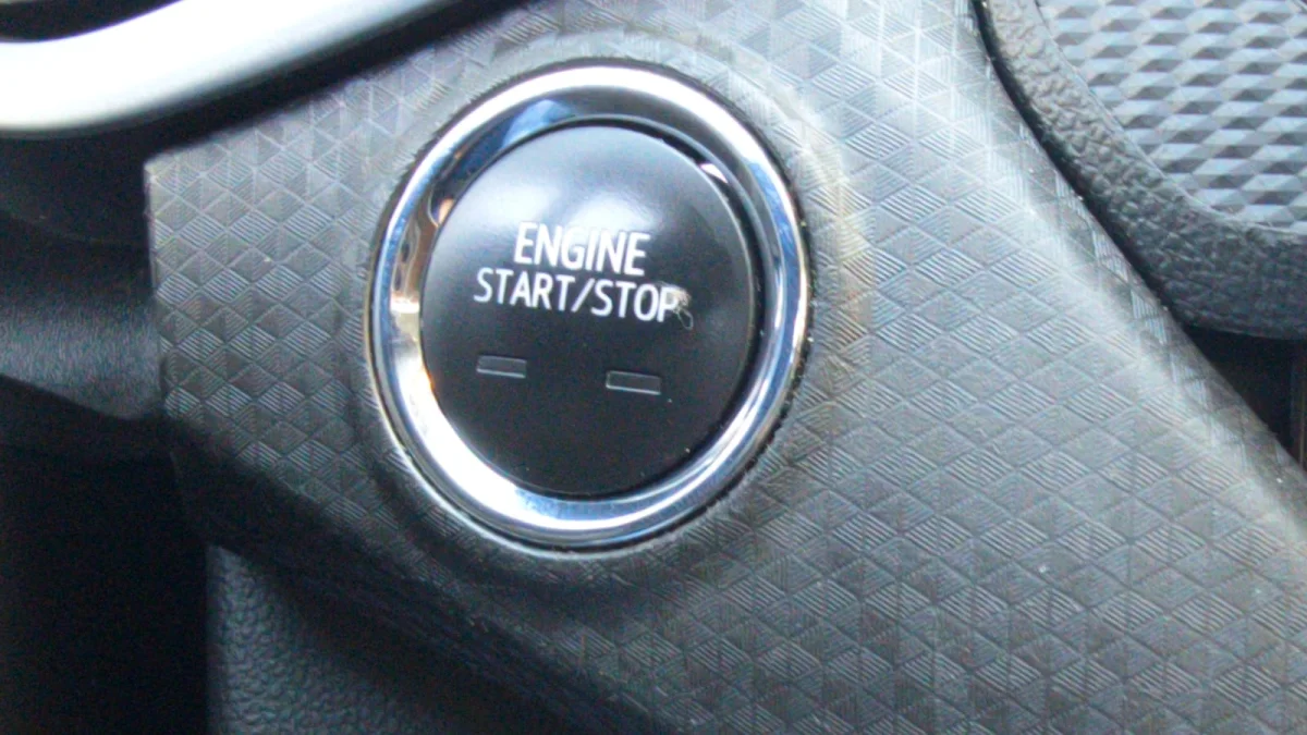 ONIX HATCH LT2 1.0 12V FLEX 2024  - Imagem 16