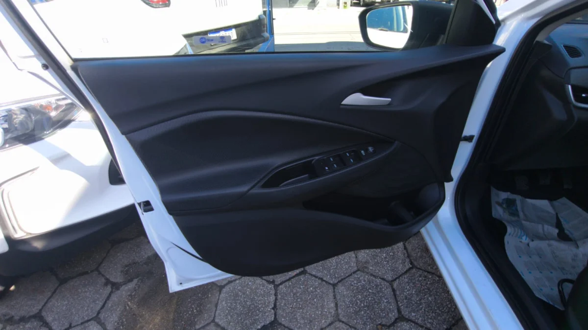 ONIX HATCH LT2 1.0 12V FLEX 2024  - Imagem 17