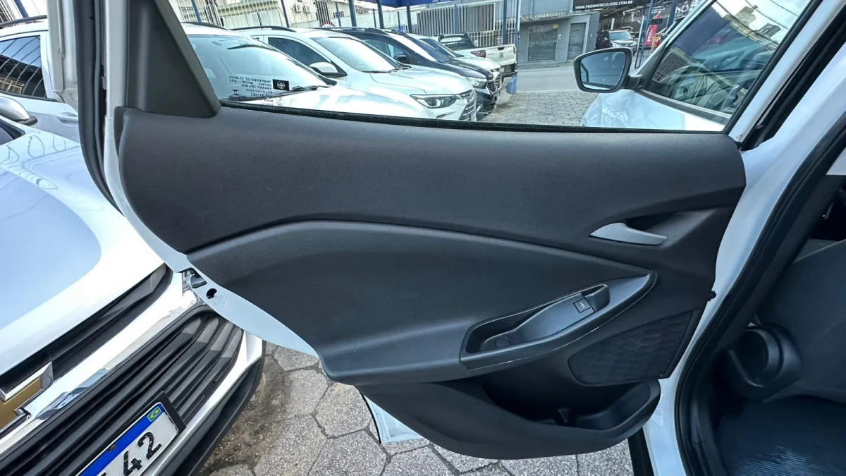 TRACKER 1.0 Turbo 12V Flex Automático 2023 - Imagem 16