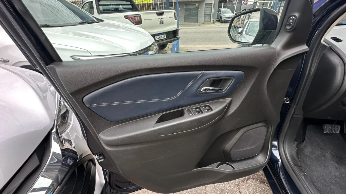 SPIN PREMIER 1.8 8V Econo.Flex 5p Automática 2024 - Imagem 8