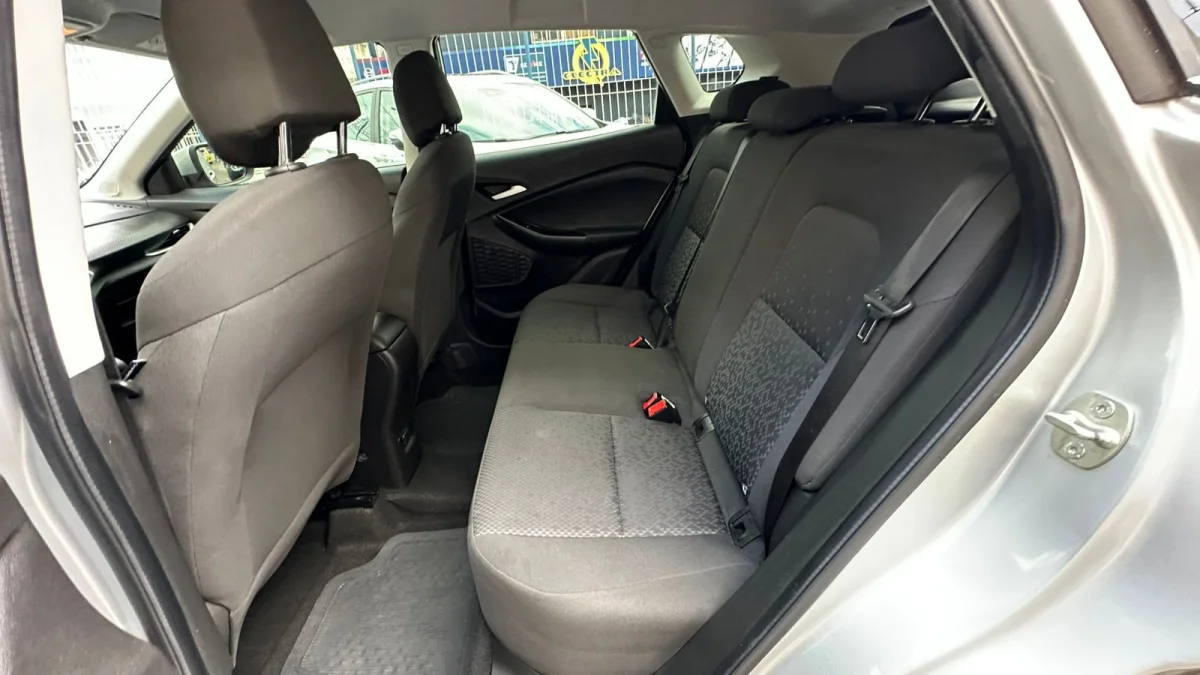 TRACKER 1.0 Turbo 12V Flex Automático 2023 - Imagem 12