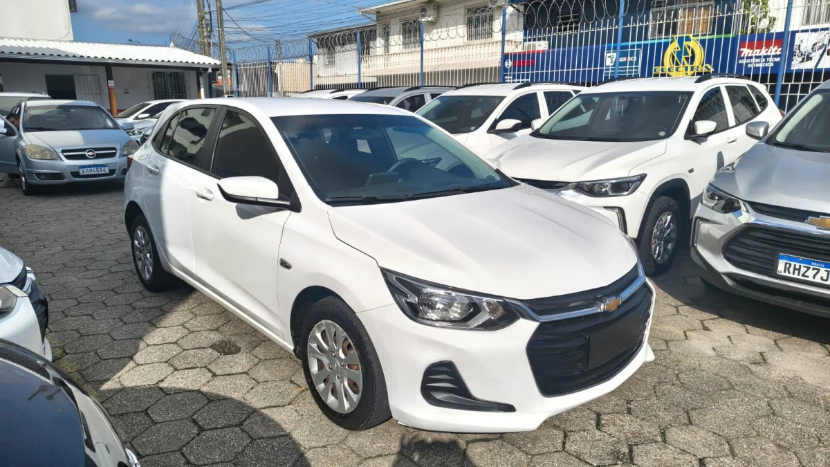 ONIX HATCH LT1 1.0 12V FLEX 2021 