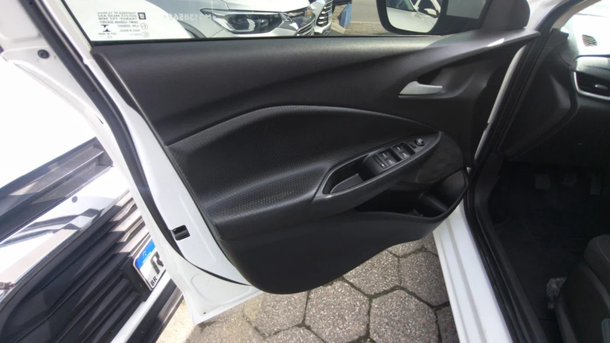 ONIX HATCH LT1 1.0 12V FLEX 2021  - Imagem 12