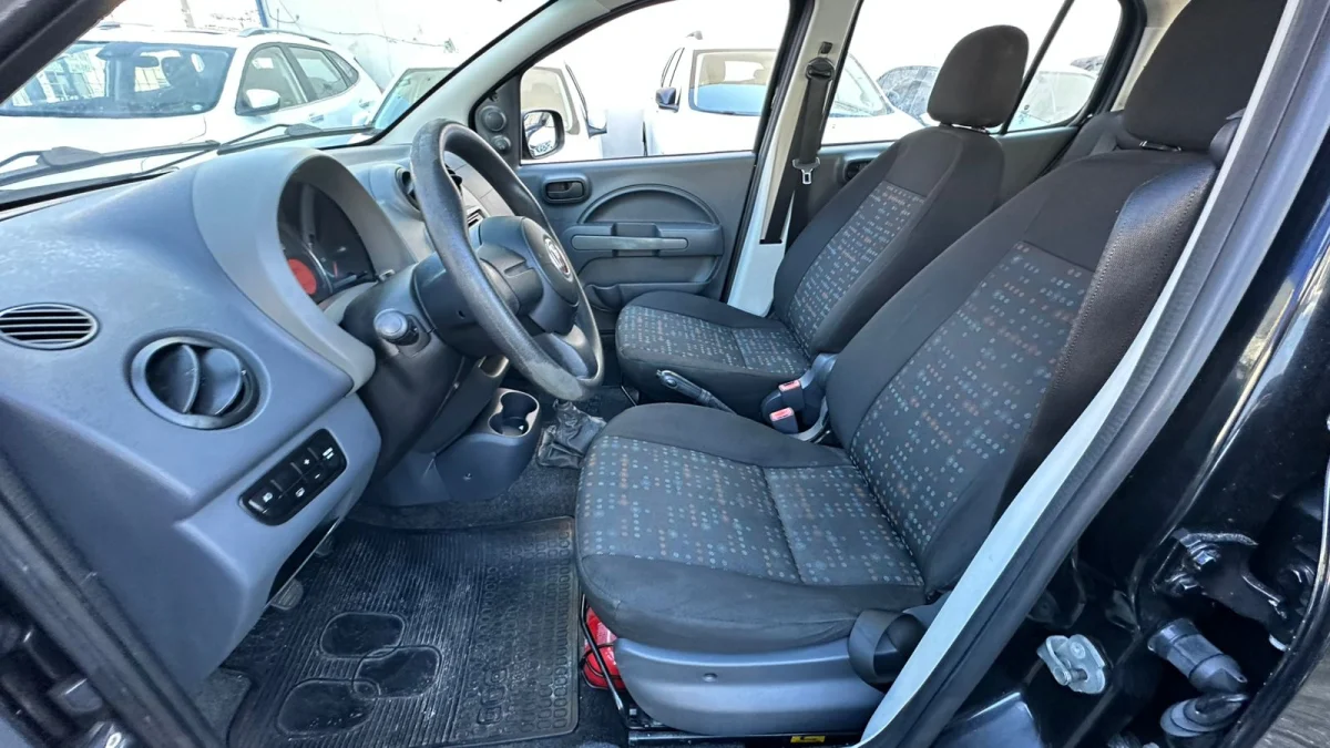UNO VIVACE Celeb. 1.0 EVO F.Flex 8V 5p 2014 - Imagem 10