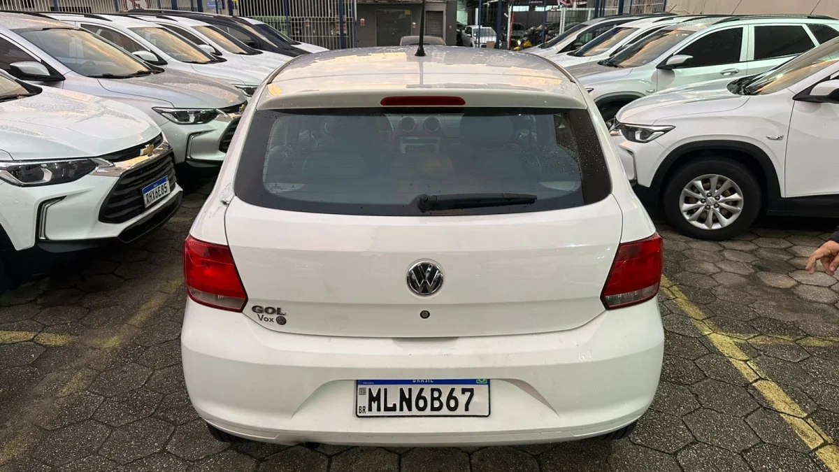 Gol (novo) 1.0 Mi Total Flex 8V 4p 2015 Flex - Imagem 6