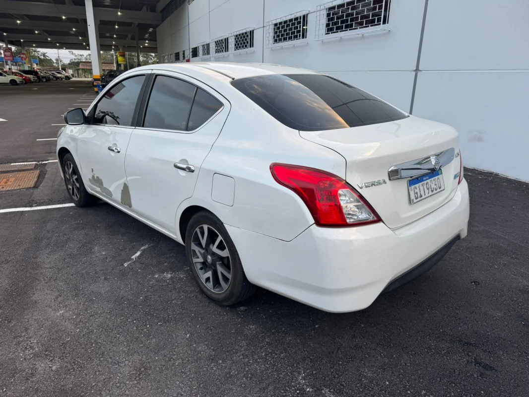 Versa SL 1.6 Automático 2017 - Imagem 4