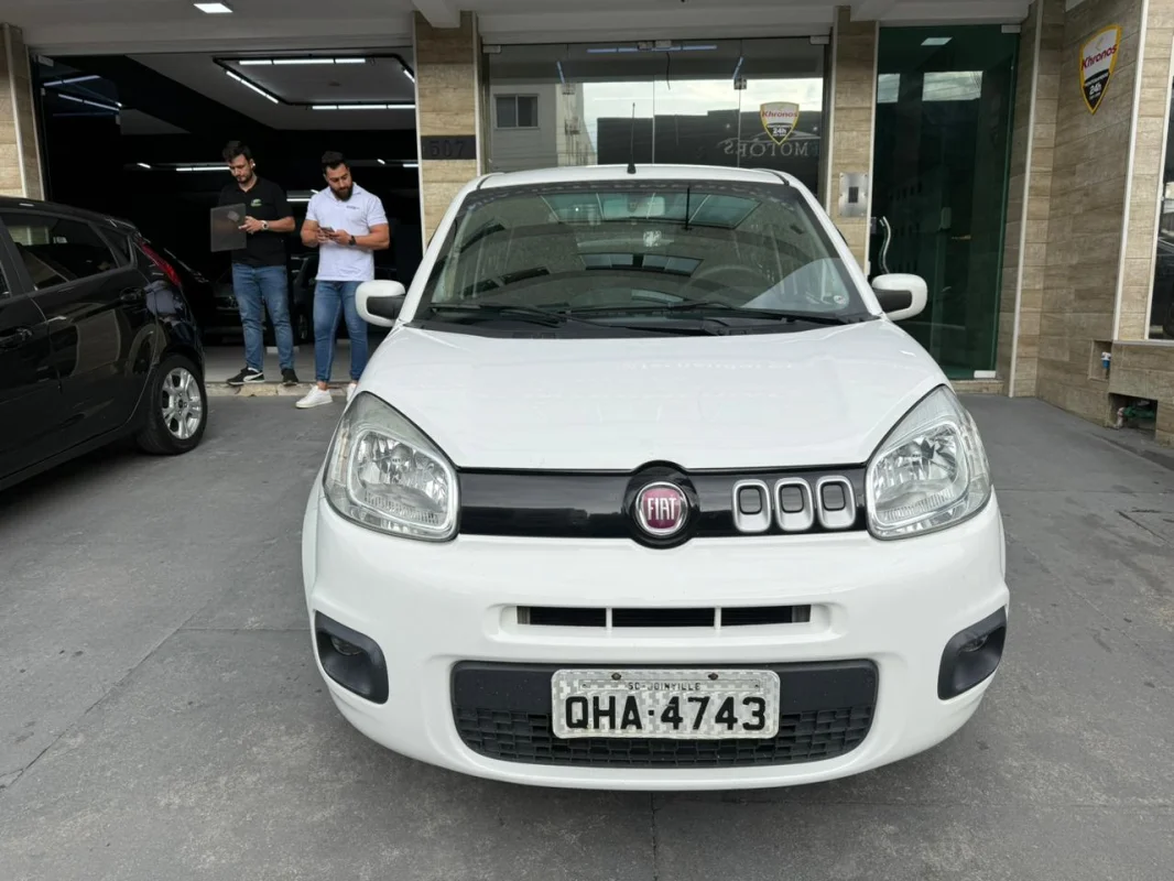 Uno evolution 1.4 completo manual 2015 - Imagem 2