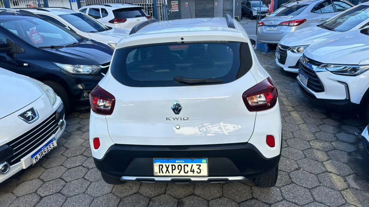 KWID OUTSIDER 1.0 Flex 12V 5p Mecânico 2023 - Imagem 6
