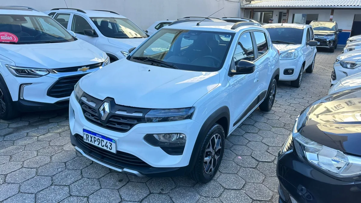 KWID OUTSIDER 1.0 Flex 12V 5p Mecânico 2023 - Imagem 4