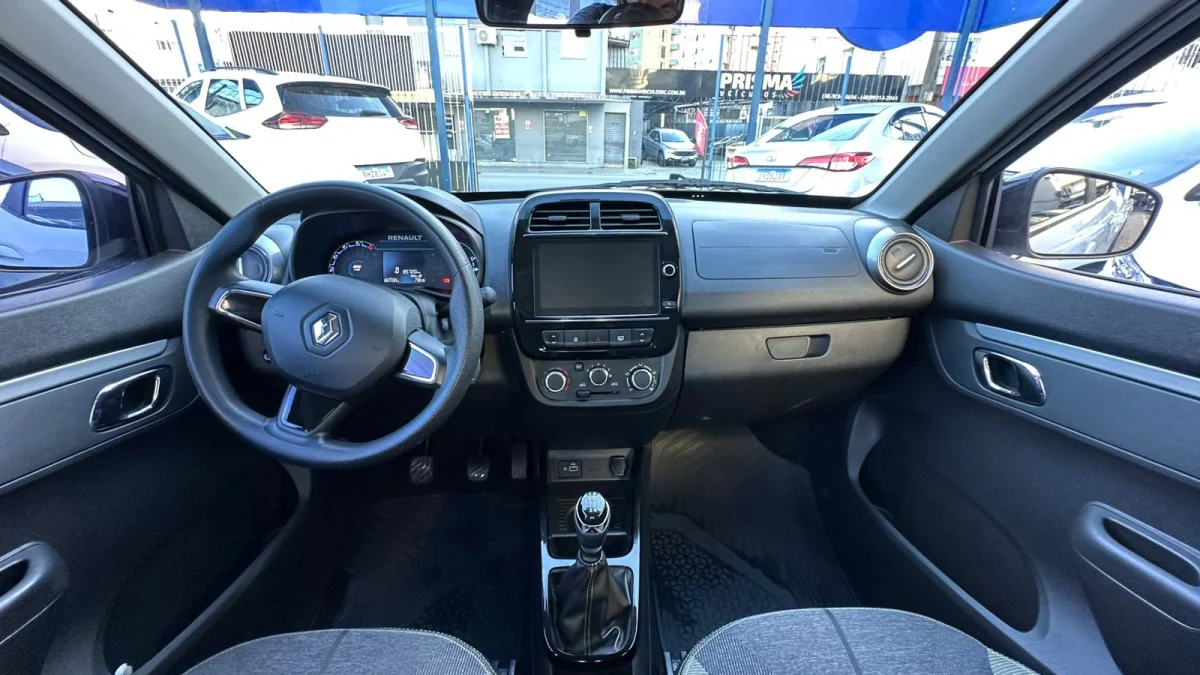 KWID OUTSIDER 1.0 Flex 12V 5p Mecânico 2023 - Imagem 7