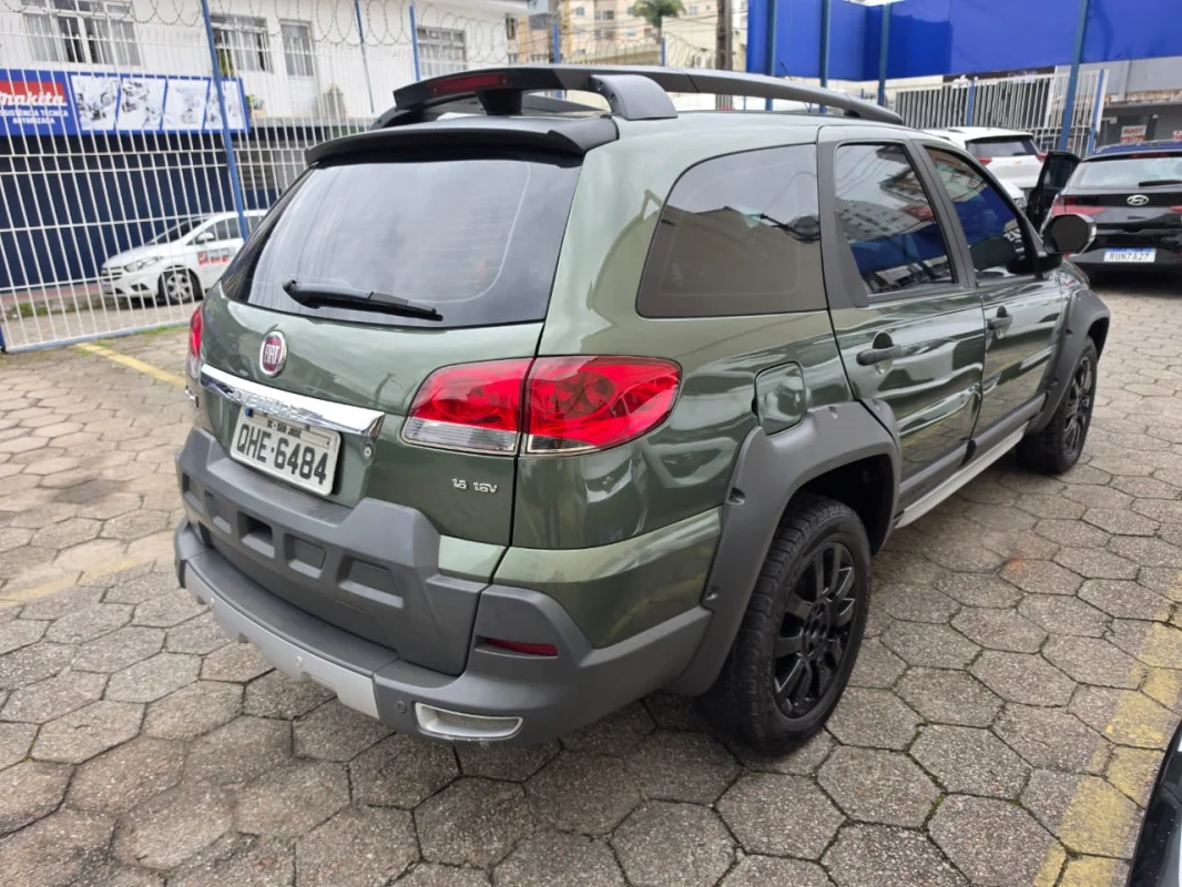 Palio Weekend Adv 1.8 Dualogic Completa 2015 - Imagem 4