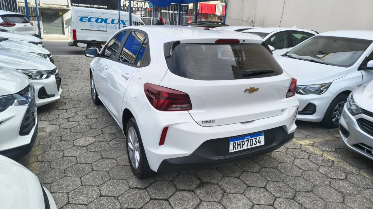 ONIX HATCH LT2 1.0 12V FLEX 2022  - Imagem 3