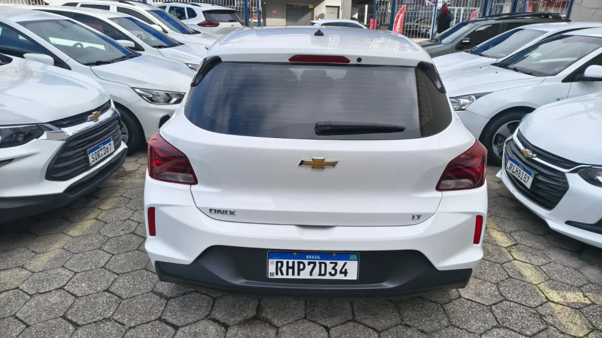 ONIX HATCH LT2 1.0 12V FLEX 2022  - Imagem 6