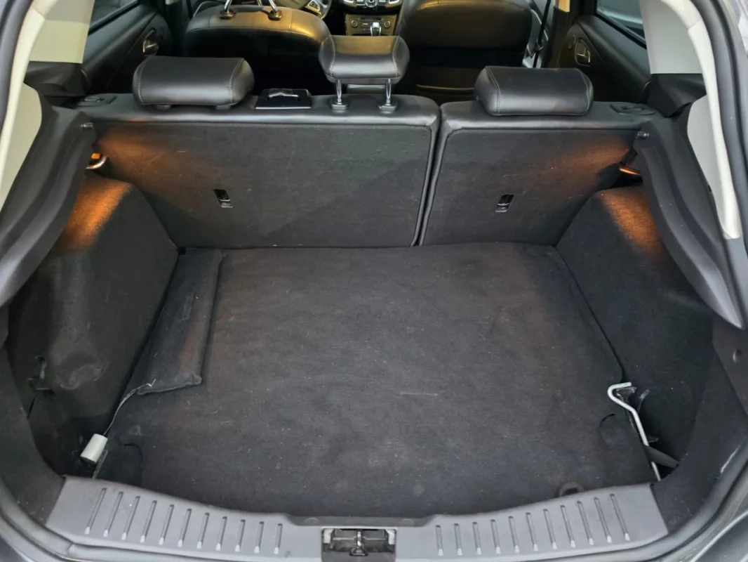 Focus Titanium 2.0 Aut. Completo 2018 - Imagem 12