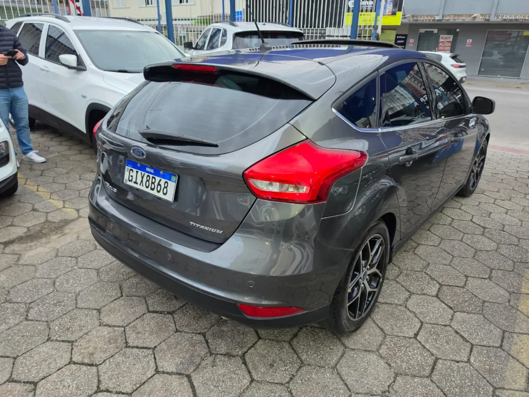 Focus Titanium 2.0 Aut. Completo 2018 - Imagem 3