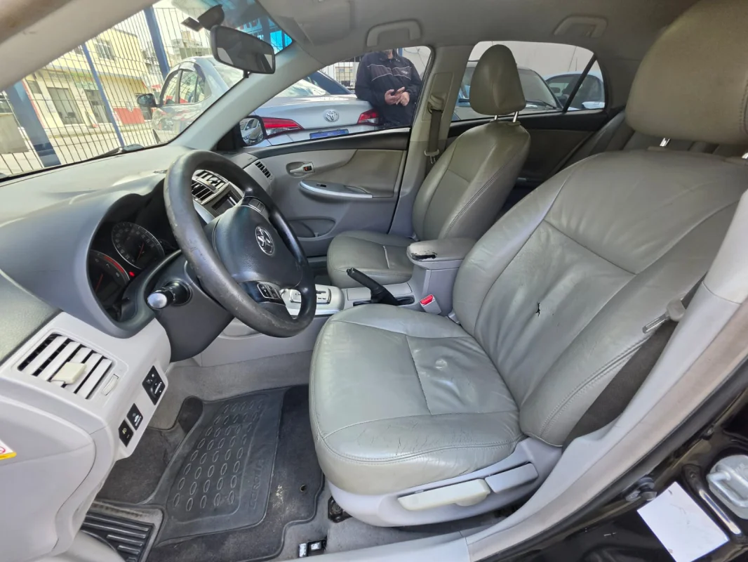 Corolla GLi 1.8 Flex 16V Automático 2012 - Imagem 9