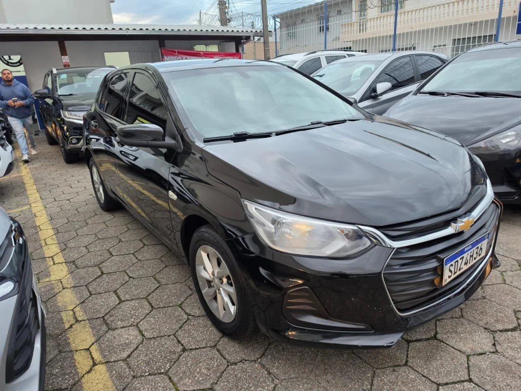 ONIX 1.0 TURBO AUTOMÁTICO LT 2023