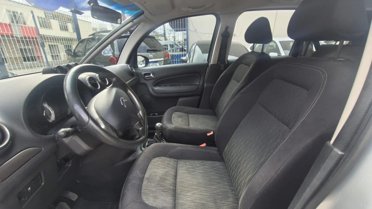 Aircross GLX 1.6 completo manual 2013 - Imagem 14