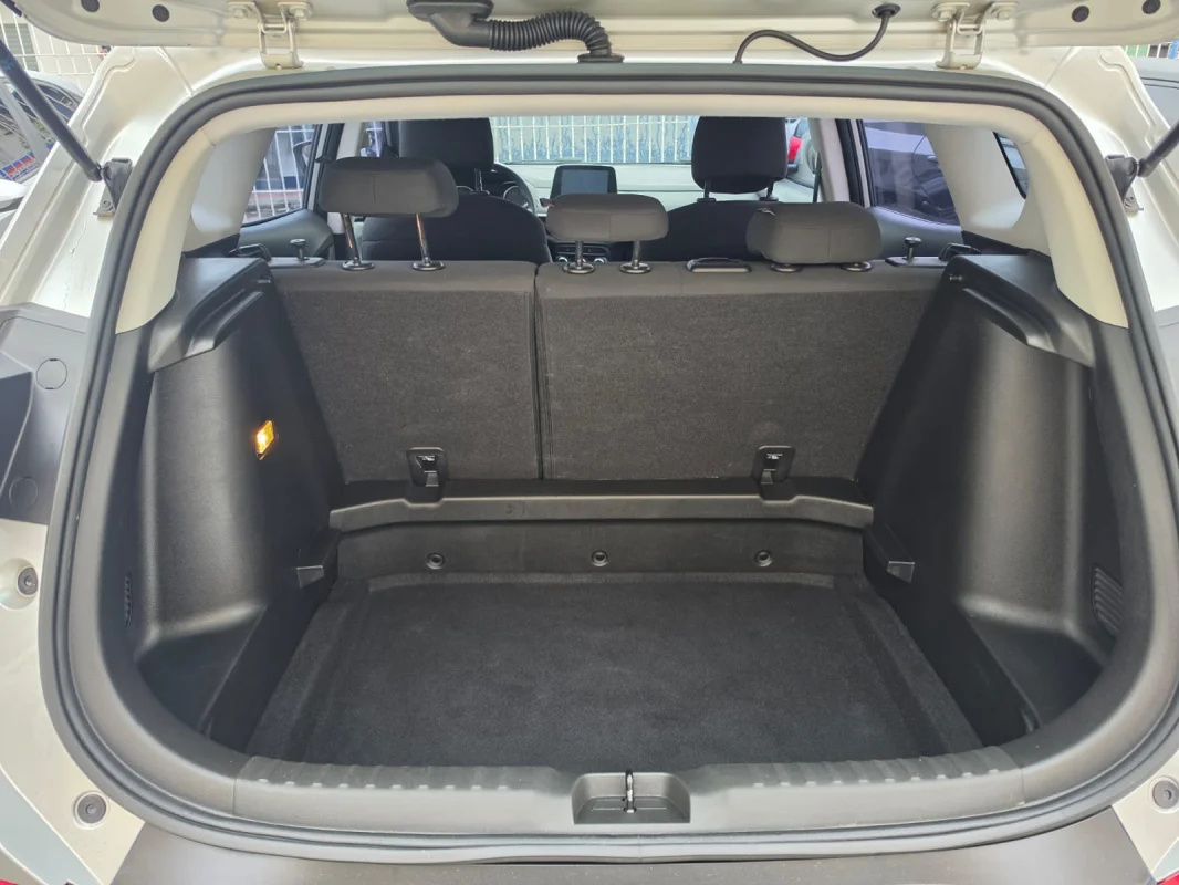 TRACKER LT TURBO 1.0 AUTOMÁTICO 2023 - Imagem 11