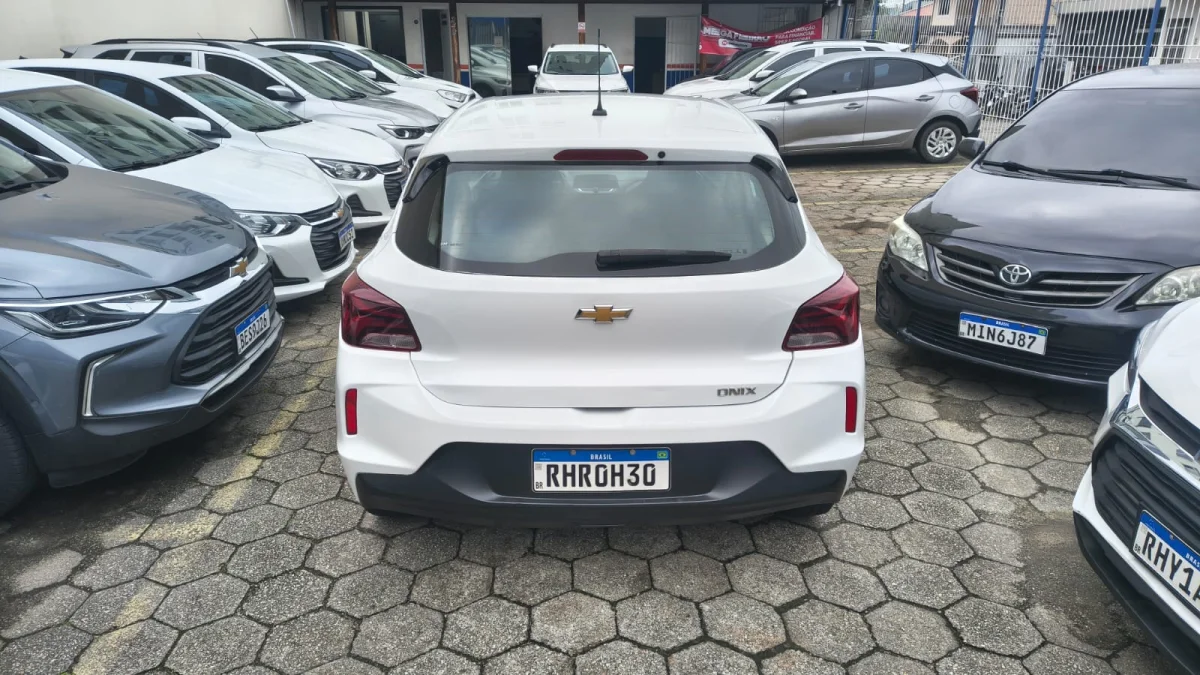 ONIX HATCH LT2 1.0 12V FLEX 2022  - Imagem 6