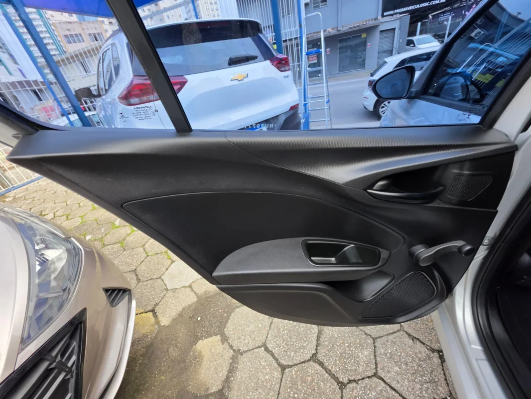 CRONOS 1.3 8V Flex 2022 - Imagem 12