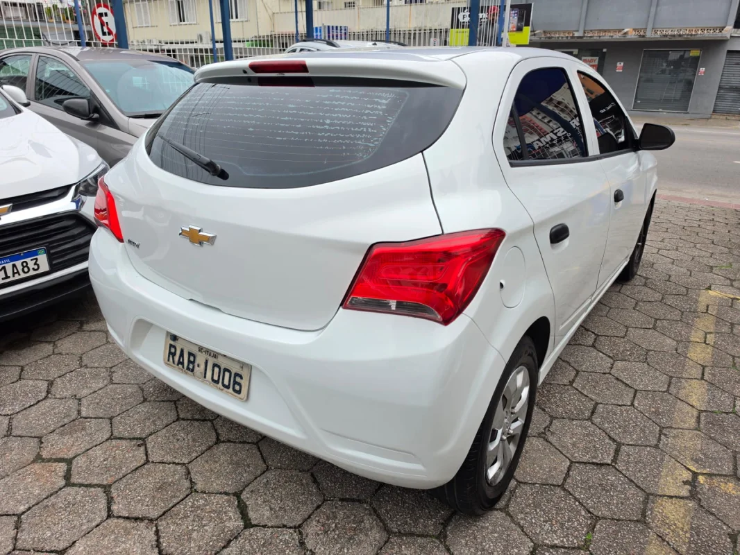 ONIX HATCH Joy 1.0 8V Flex 5p Mecânico 2020 - Imagem 3