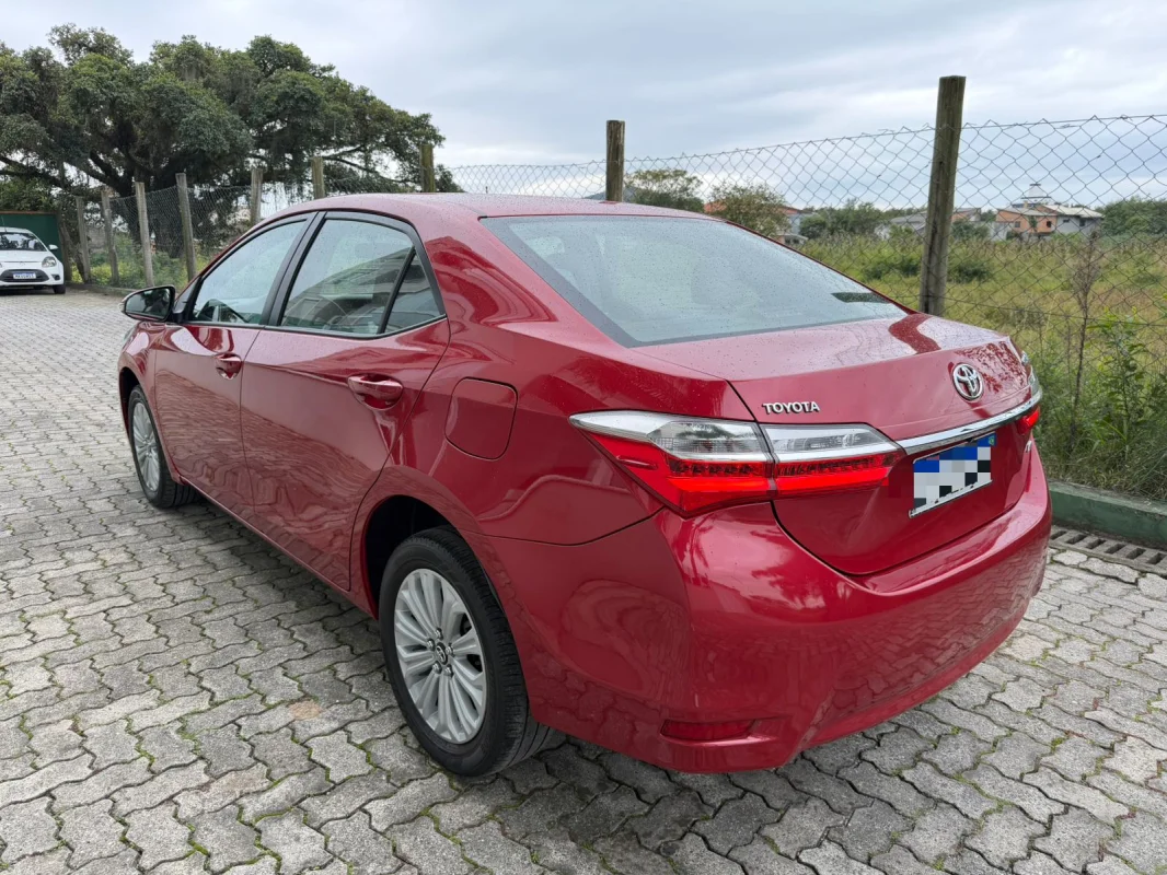 Corolla GLI 1.8 aut. 2018 - Imagem 2