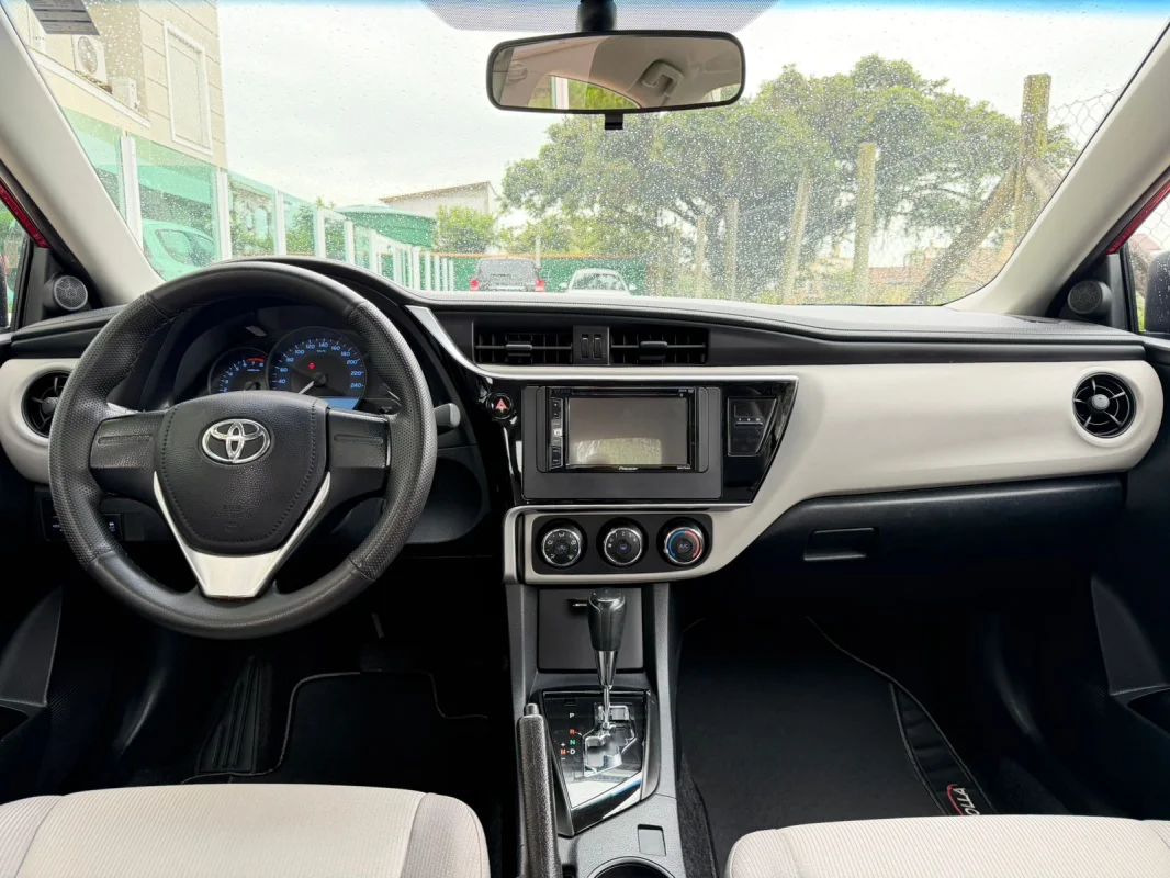 Corolla GLI 1.8 aut. 2018 - Imagem 5