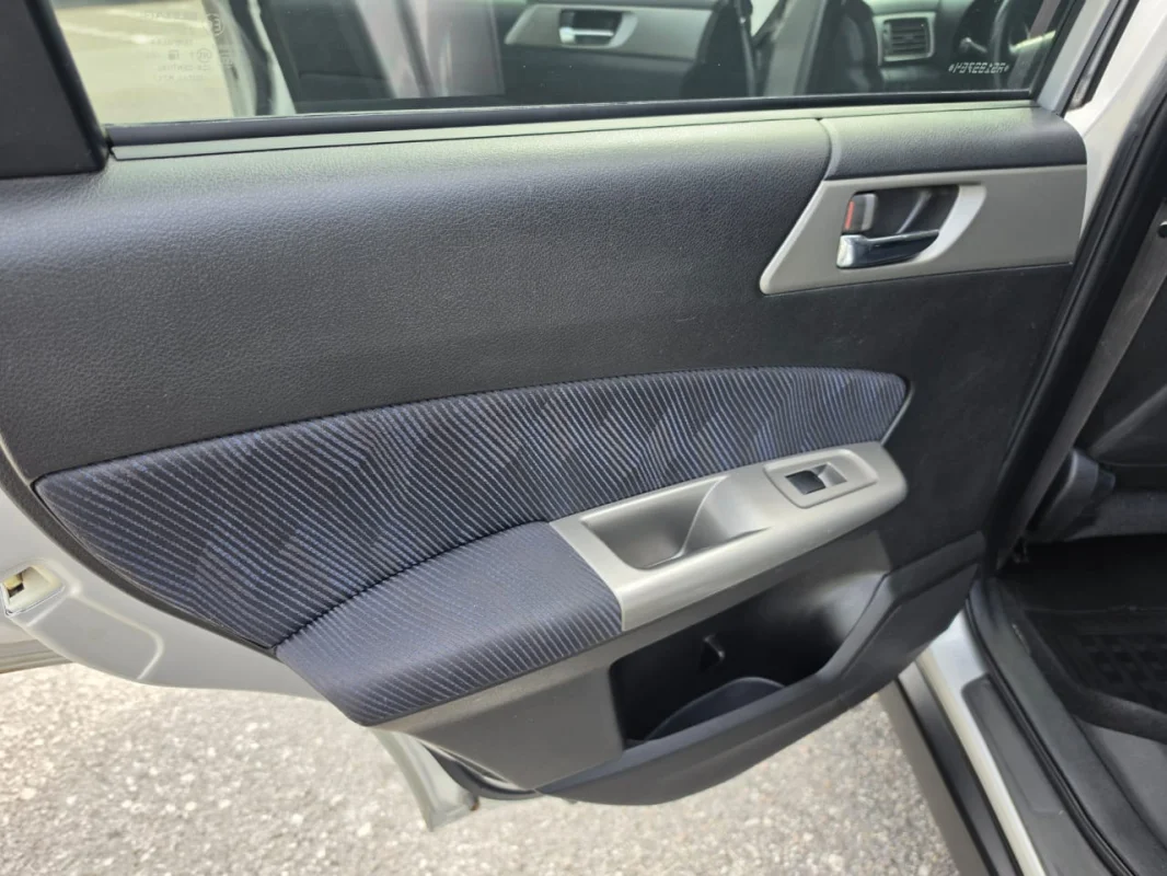 Forester 2.0 LX Completa 2010 - Imagem 13