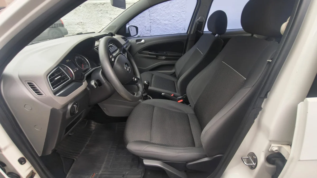 VOYAGE COMF/Highli. 1.6 T.Flex 8V 2018 - Imagem 10