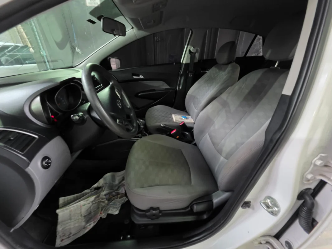 HB20S 1.6 Automático COMFORT 2017 - Imagem 10