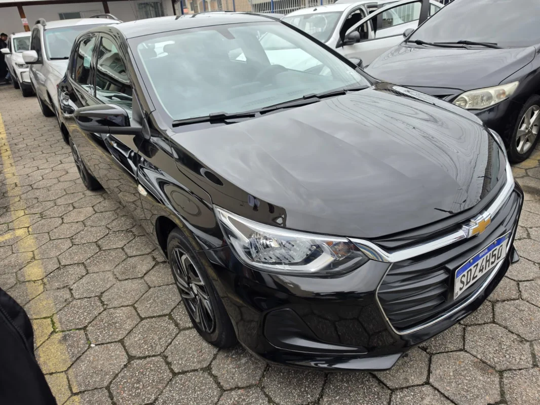 ONIX HATCH LT2 1.0 12V Flex 5p Mecânico 2023