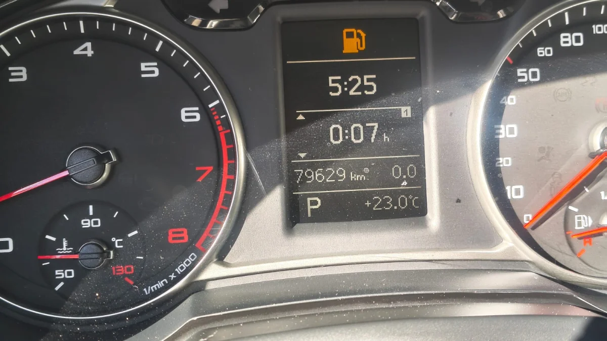 A1 Sport 1.4 TFSI COMPLETO AUTOMÁTICO 2P C/ TETO SOLAR 2012 - Imagem 8