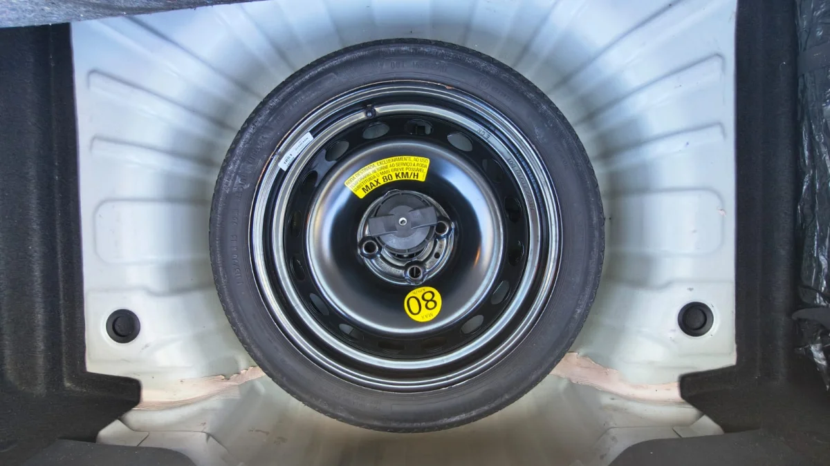 ONIX HATCH LT 1.0 12V Flex 5p Mec. 2023 - Imagem 15