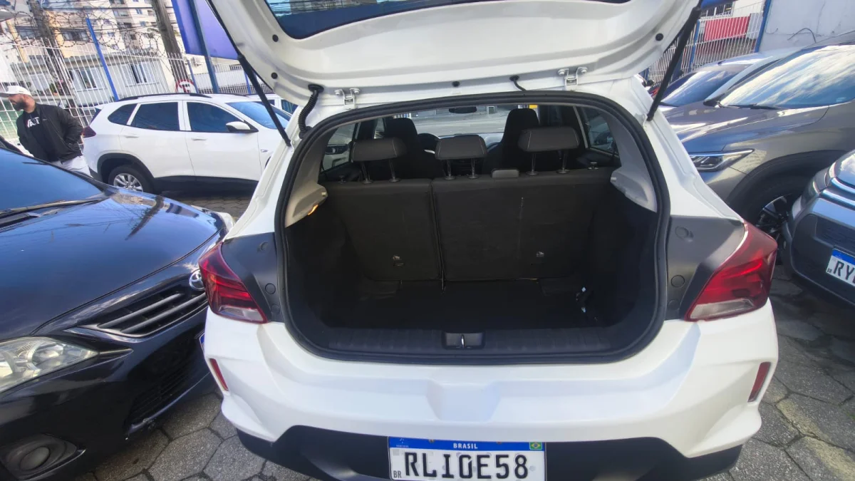 ONIX HATCH LT1 1.0 12V FLEX 2021 - Imagem 11