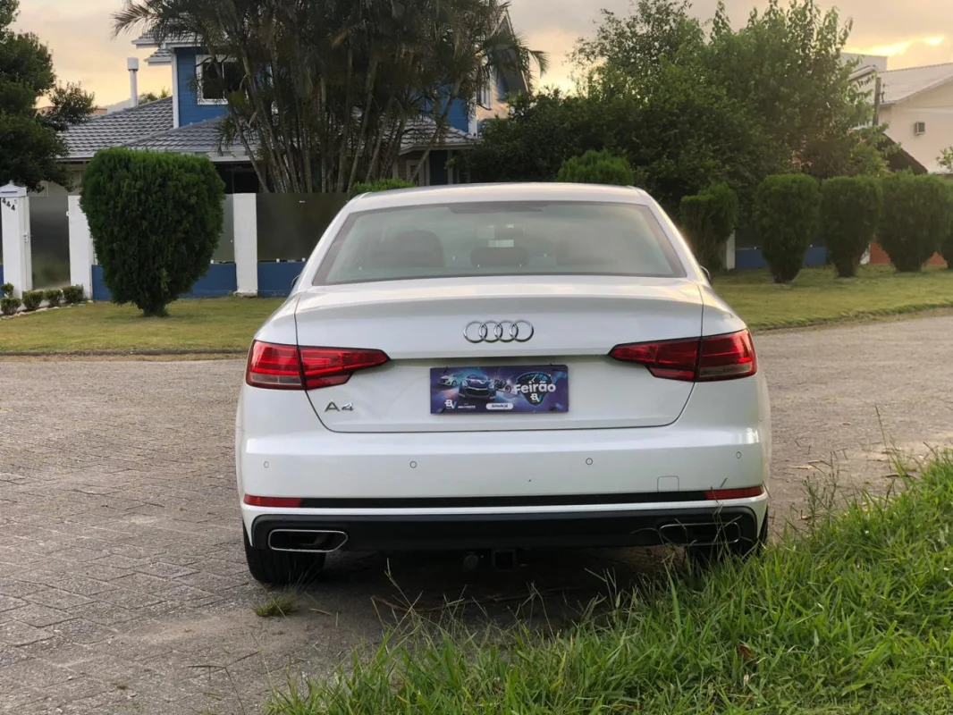 A4 Prestige 2.0 TFSi S-Tronic 2019 - Imagem 3