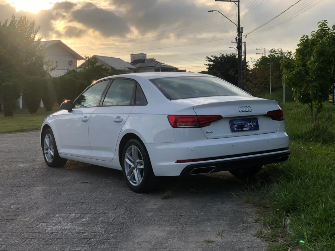 A4 Prestige 2.0 TFSi S-Tronic 2019 - Imagem 5