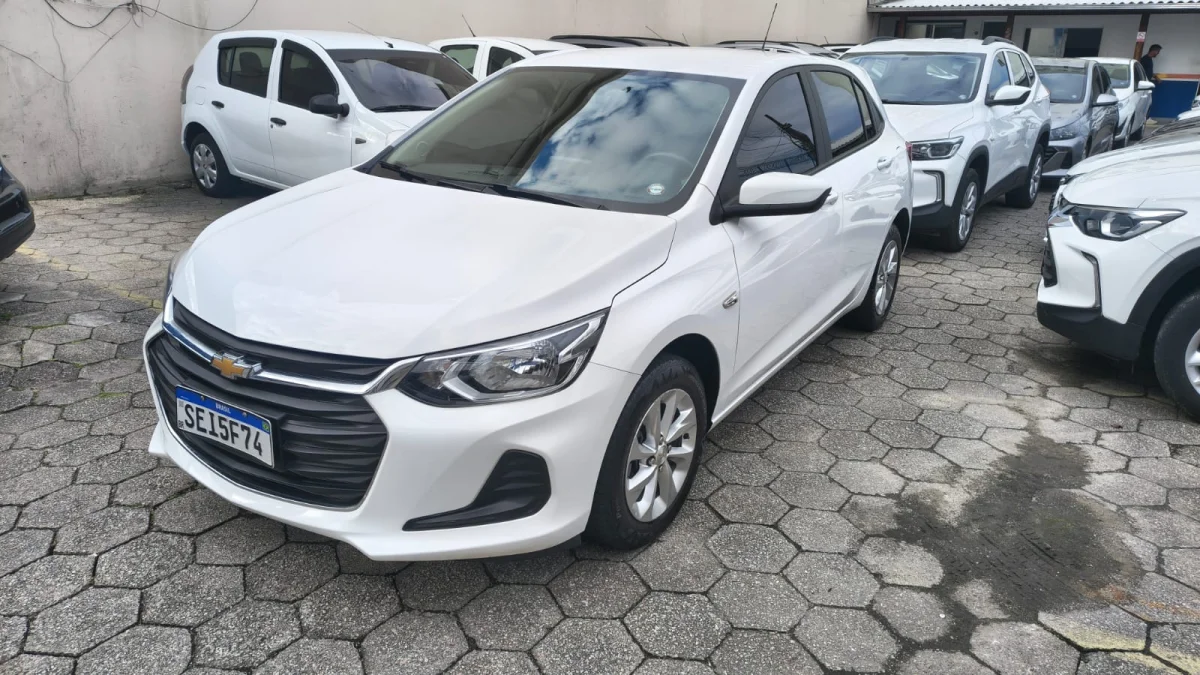 ONIX HATCH LT 1.0 12V TB Flex 5p Aut. 2023 - Imagem 2